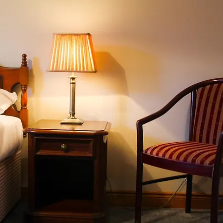 Bridge Hotel 2*