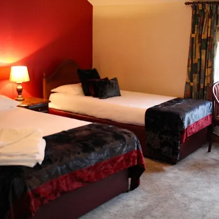 Bridge Hotel